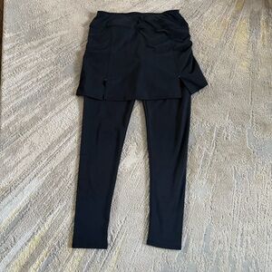 Renwick Skirted Leggings Tennis golf black pull on skirt legging modest small